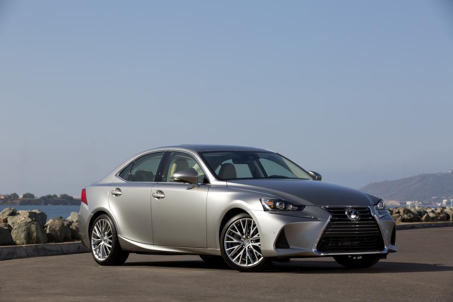  Lexus IS200t 2016 года  (NA) (фото 5 из 14)